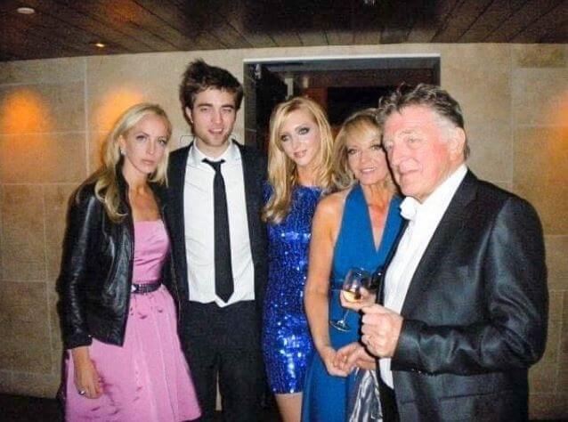Richard Pattinson's family.